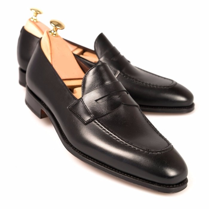 Mens leather dress shoes